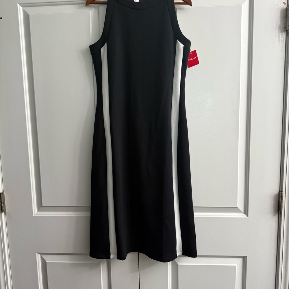 SPANX Black and White Midi Dress